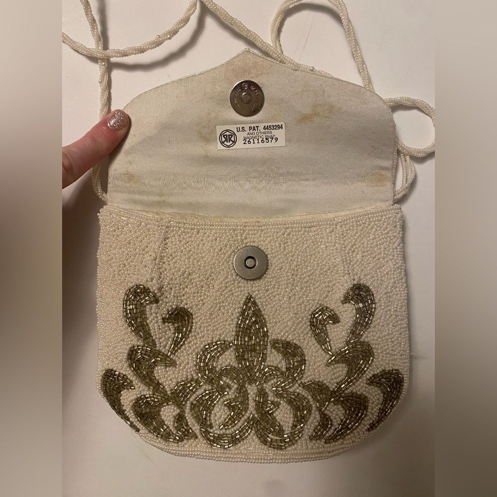 Vintage Inge Christopher White Beaded Purse - Picture 6 of 9